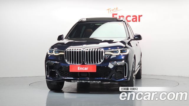 BMW X7 2021 — photo 3