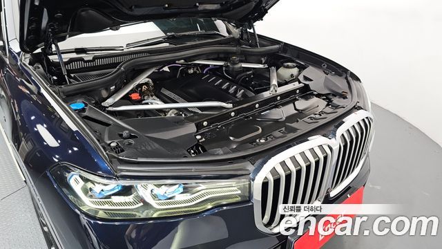 BMW X7 2021 — photo 6