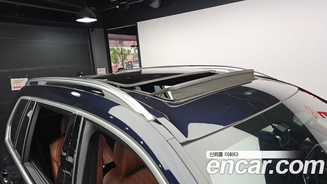 BMW X7 2021 — photo 19