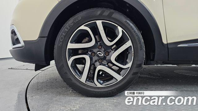Renault Korea QM3 2015 — photo 5