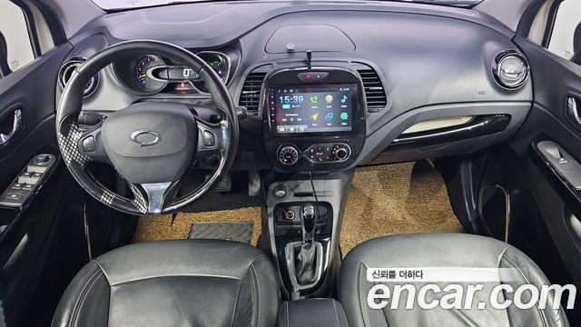Renault Korea QM3 2015 — photo 10