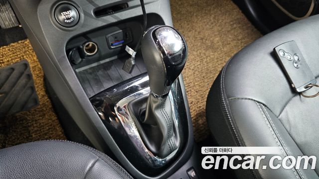 Renault Korea QM3 2015 — photo 12