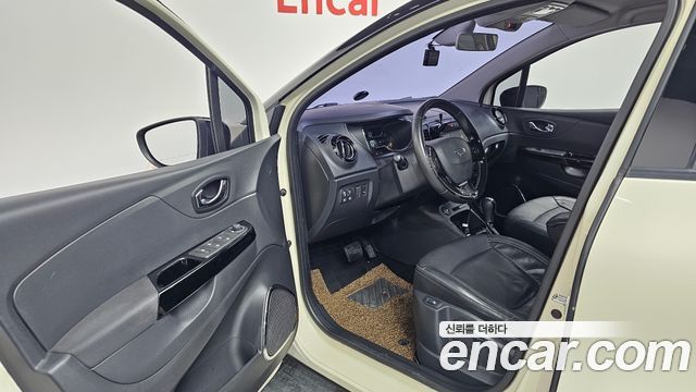 Renault Korea QM3 2015 — photo 13