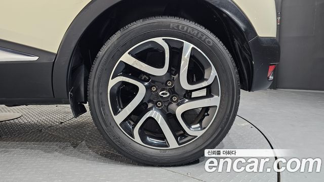 Renault Korea QM3 2015 — photo 7