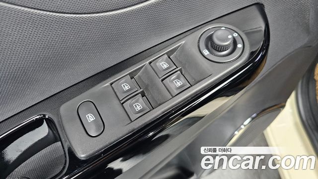 Renault Korea QM3 2015 — photo 31