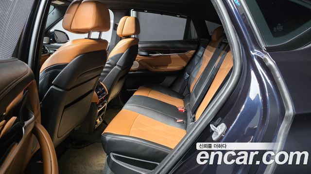 BMW X6 2016 — photo 12