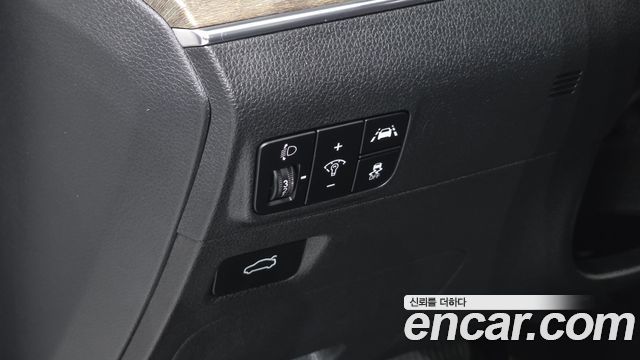 Kia K5 2022 — photo 21