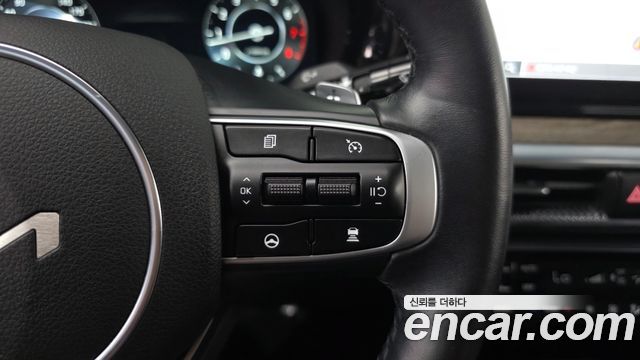 Kia K5 2022 — photo 24