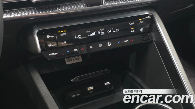 Kia K5 2022 — photo 25