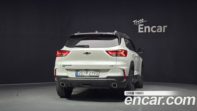 Chevrolet Korea Trailblazer 2023 — photo 3