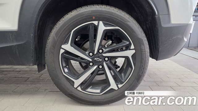 Chevrolet Korea Trailblazer 2023 — photo 6