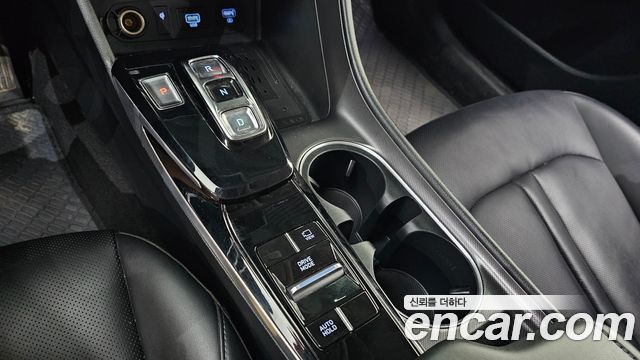 Hyundai Sonata 2020 — photo 12