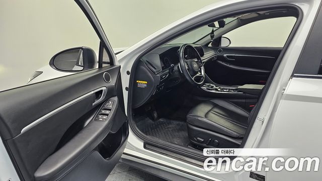 Hyundai Sonata 2020 — photo 13