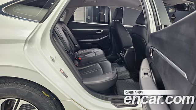 Hyundai Sonata 2020 — photo 18