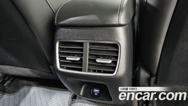 Hyundai Sonata 2020 — photo 25