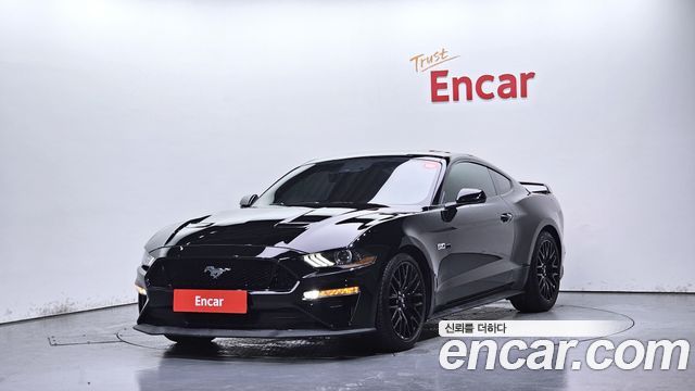 Ford Mustang 2019 — photo 1