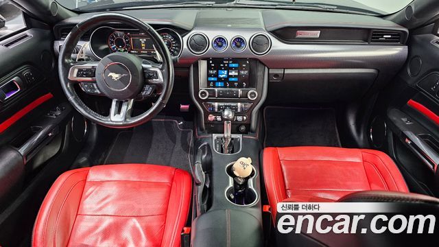 Ford Mustang 2019 — photo 10