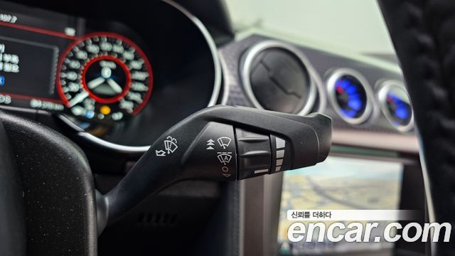 Ford Mustang 2019 — photo 25