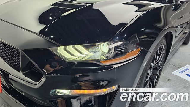 Ford Mustang 2019 — photo 8