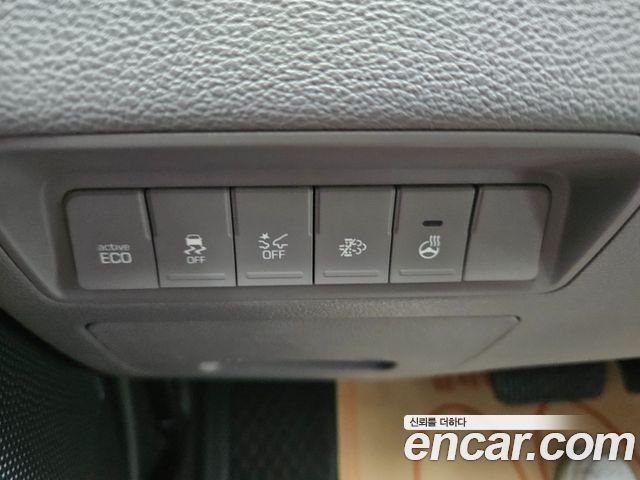Hyundai Solati 2025 — photo 9