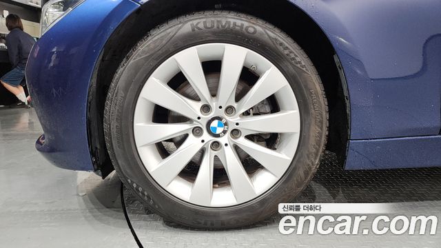 BMW 3-Series 2016 — photo 5