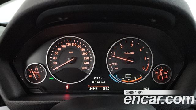 BMW 3-Series 2016 — photo 8