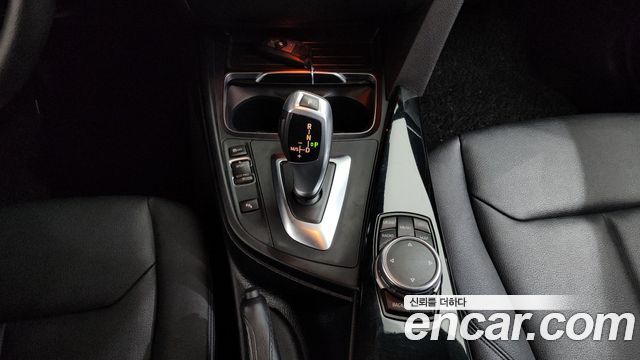 BMW 3-Series 2016 — photo 9