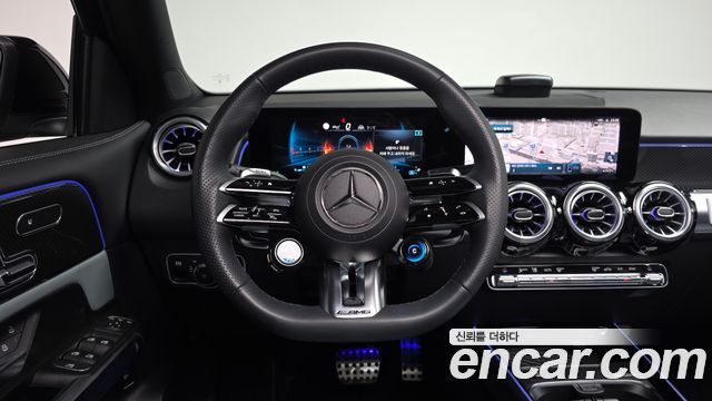 Mercedes-Benz GLB-Class 2025 — photo 18