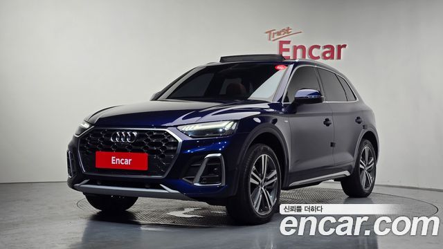 Audi Q5 2022 — photo 1