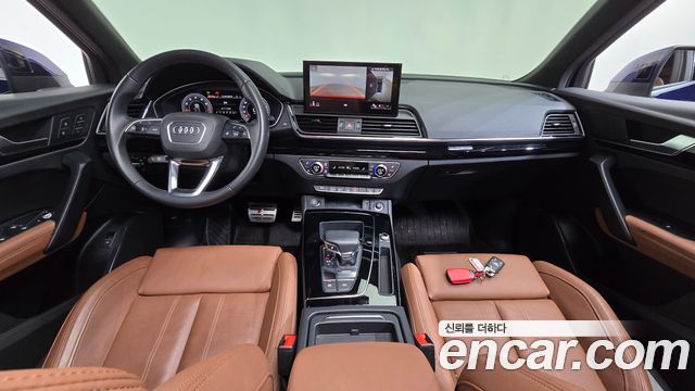 Audi Q5 2022 — photo 10