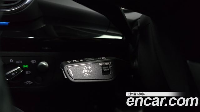 Audi Q5 2022 — photo 18