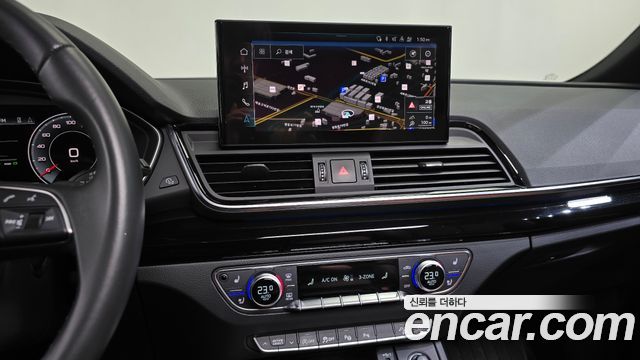 Audi Q5 2022 — photo 19