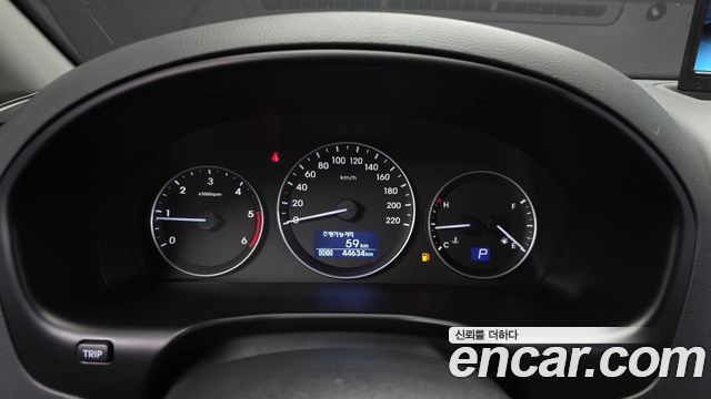 Hyundai Starex 2021 — photo 11