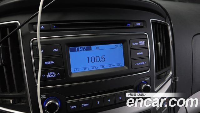 Hyundai Starex 2021 — photo 18