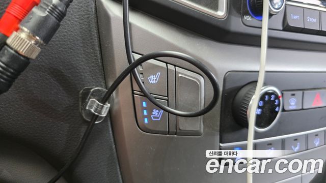 Hyundai Starex 2021 — photo 22