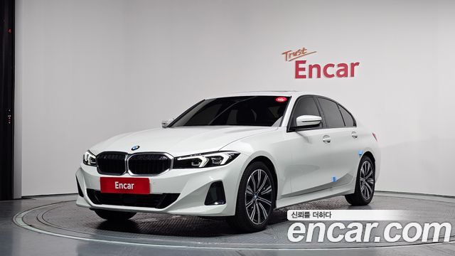 BMW 3-Series 2025 — photo 1