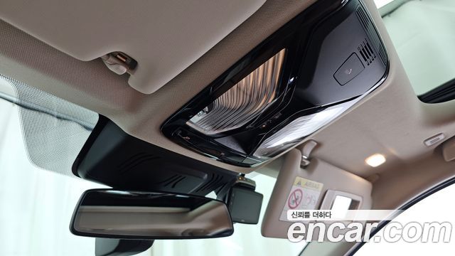BMW 3-Series 2025 — photo 28