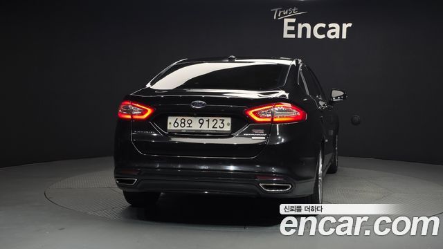 Ford Fusion 2014 — photo 4