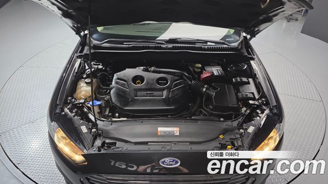 Ford Fusion 2014 — photo 6