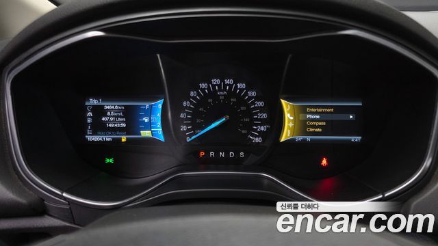Ford Fusion 2014 — photo 8