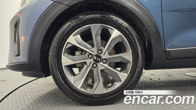 Kia Stonic 2018 — photo 5