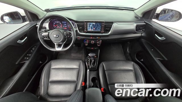 Kia Stonic 2018 — photo 10