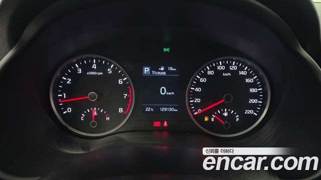 Kia Stonic 2018 — photo 11