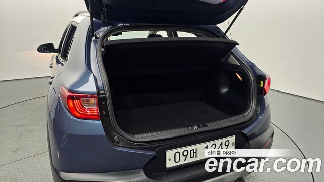 Kia Stonic 2018 — photo 24