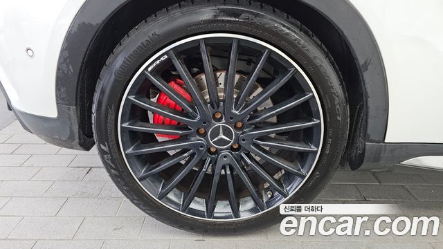 Mercedes-Benz GLA-Class 2018 — photo 5