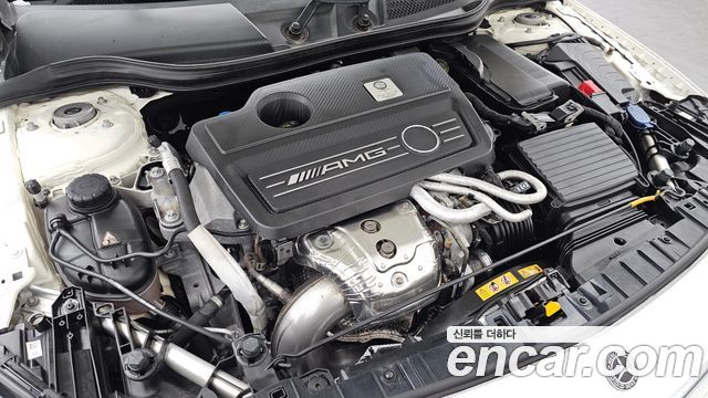 Mercedes-Benz GLA-Class 2018 — photo 6