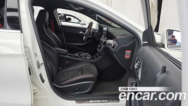 Mercedes-Benz GLA-Class 2018 — photo 17