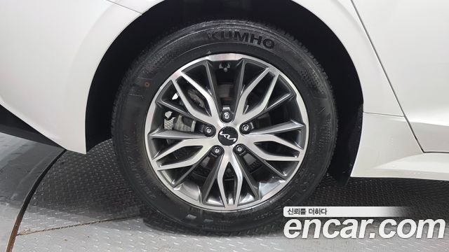 Kia K5 2023 — photo 5