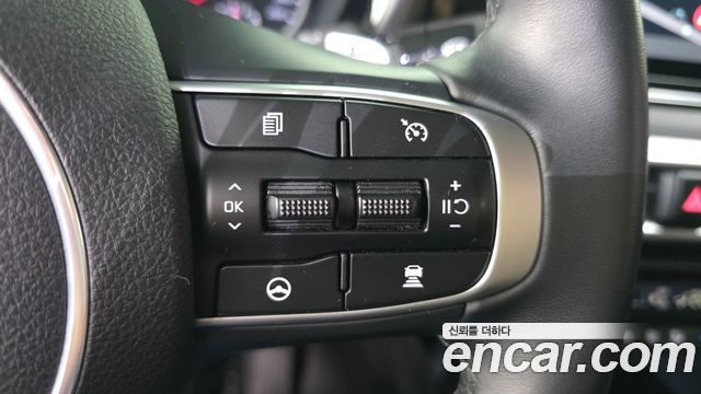 Kia K5 2023 — photo 22