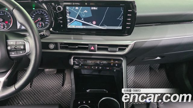 Kia K5 2023 — photo 23